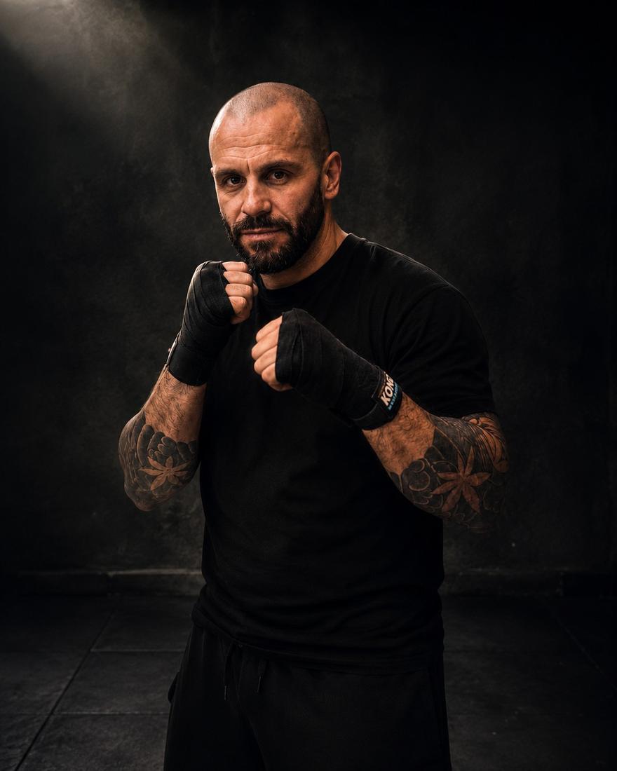 Lionel « Kong » — coach de boxe à Genève